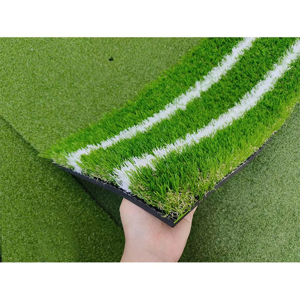 Dual-Turf Golf Mat With Guide Line